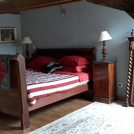 Willa La Belle Maison Piégut-Pluviers Zewnętrze zdjęcie